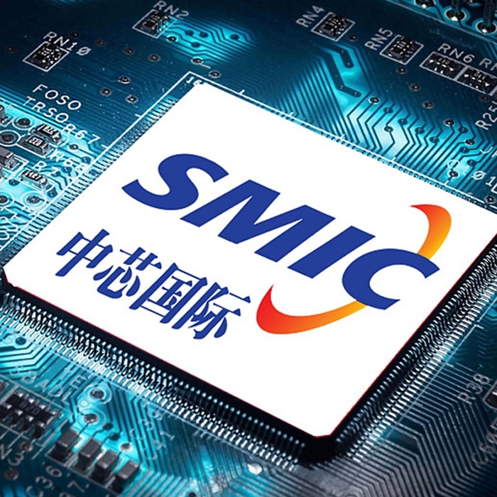 Най-големият китайски производител на чипове отчита 80% спад в печалбите си