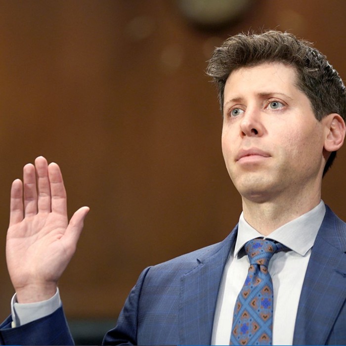 Рокади в управлението на OpenAI. Какво се случва при технологичния стартъп?