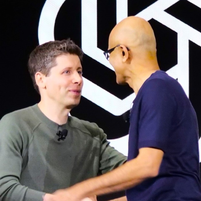 Драмата с OpenAI и Сам Алтман се задълбочава, Microsoft е намесен