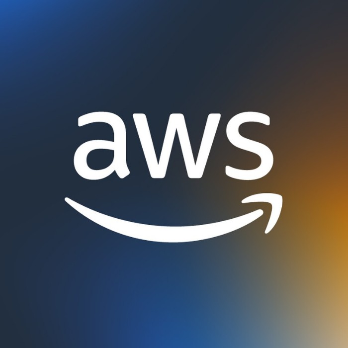 AWS на Amazon инвестира 15 милиарда долара в Япония