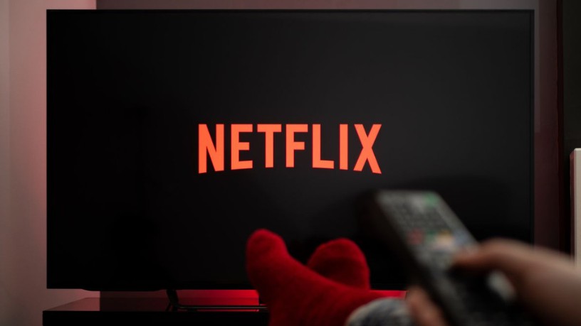 Netflix надминава очакванията за абонатите и приходите