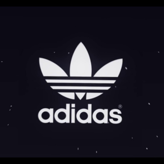 Adidas се движи в бурни води