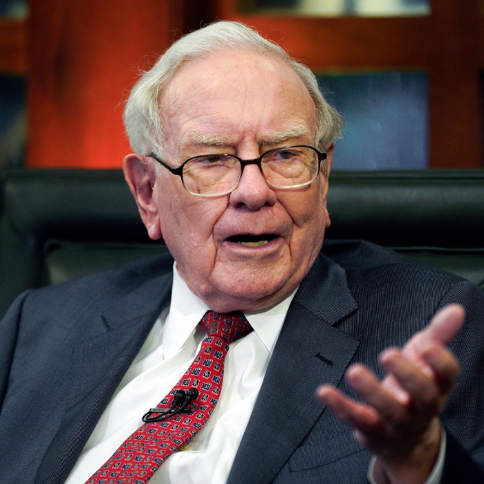 Бъфет шокира с новия си ход