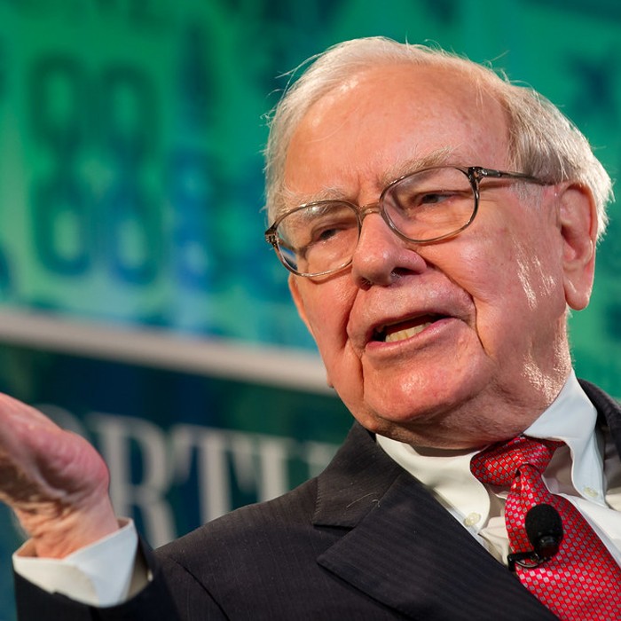 Защо инвестиционната философия на Уорън Бъфет продължава да работи през 2025 г.